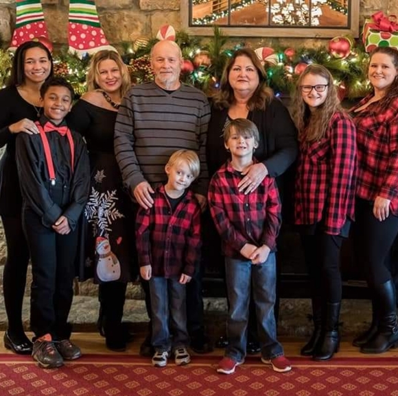 Meet your Posher, Mitchell and Family - Picture 9 of 16